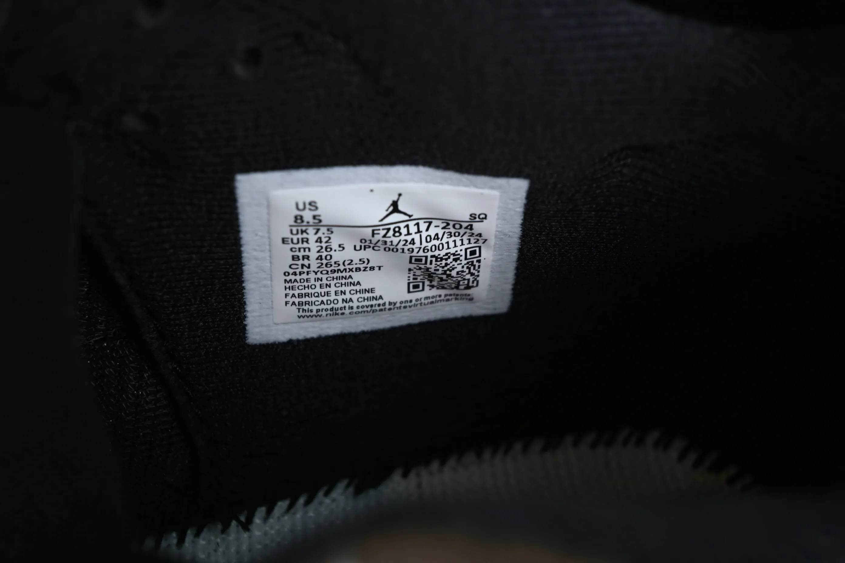 All categories Air Jordan Jordan series basketball shoes Air Jordan 1 Low LW version Travis Scott x Jordan Cut The Check AJ1 Joe 1 hook and loop fashion basketball shoes FZ8117-200